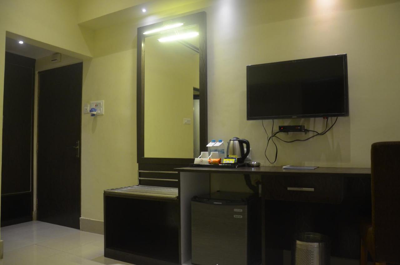 Hotel Pritika Durgāpur Exterior foto