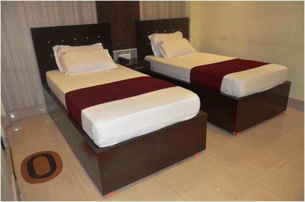 Hotel Pritika Durgāpur Exterior foto